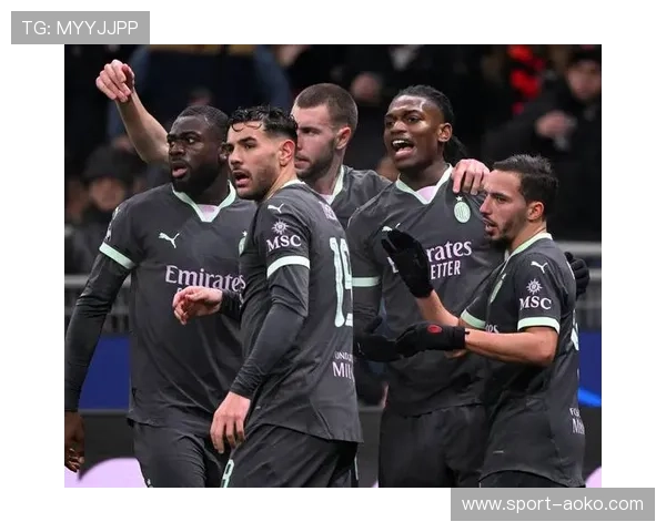 足球球星团队的人员组成及其在比赛中的协作与作用分析